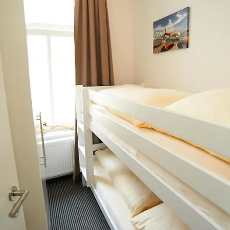 Apartment Eisberg 4 Mit Balkon